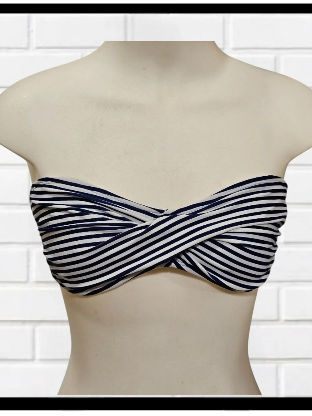 NWT Arizona Jean Co. Striped Bandeau Bikini Top Medium Navy White